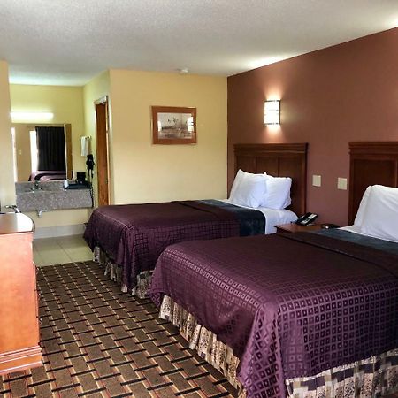 Americas Best Value Inn-Indianola Extérieur photo