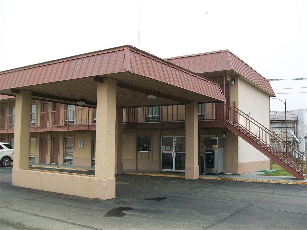 Americas Best Value Inn-Indianola Extérieur photo