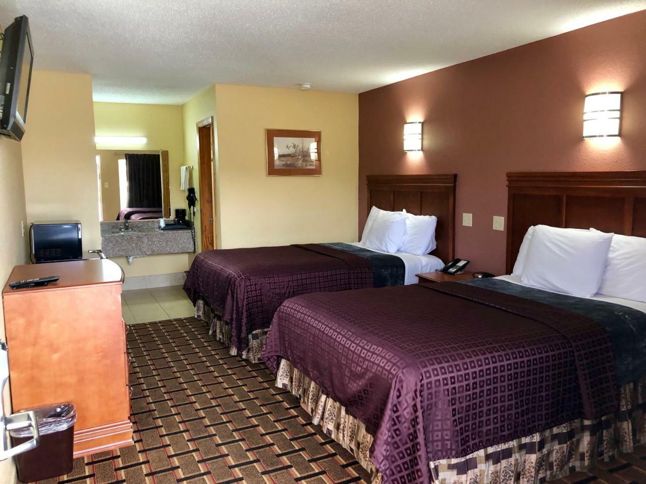 Americas Best Value Inn-Indianola Extérieur photo